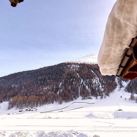 Snowflake Apartment Livigno Bagian luar foto