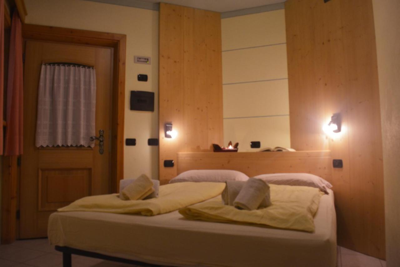 Snowflake Apartment Livigno Bagian luar foto